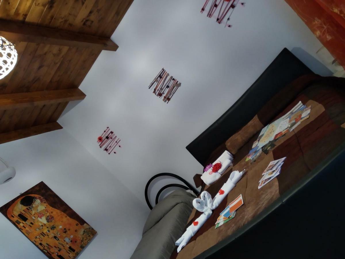 B&B La Gazza Ladra Carmiano  Eksteriør billede